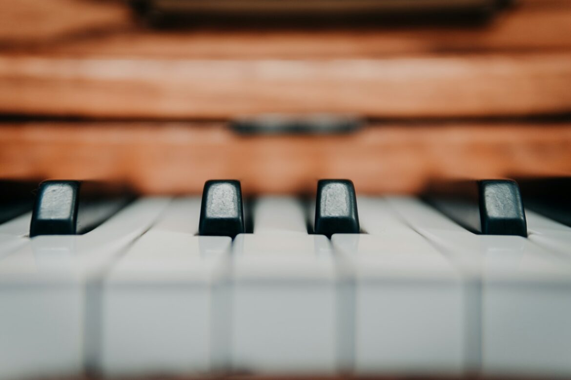 como aprender piano sozinho como tocar piano pdf como tocar piano no teclado aprender piano online como tocar piano infantil aprender piano app como tocar piano de brinquedo aprender piano aos 40 anos